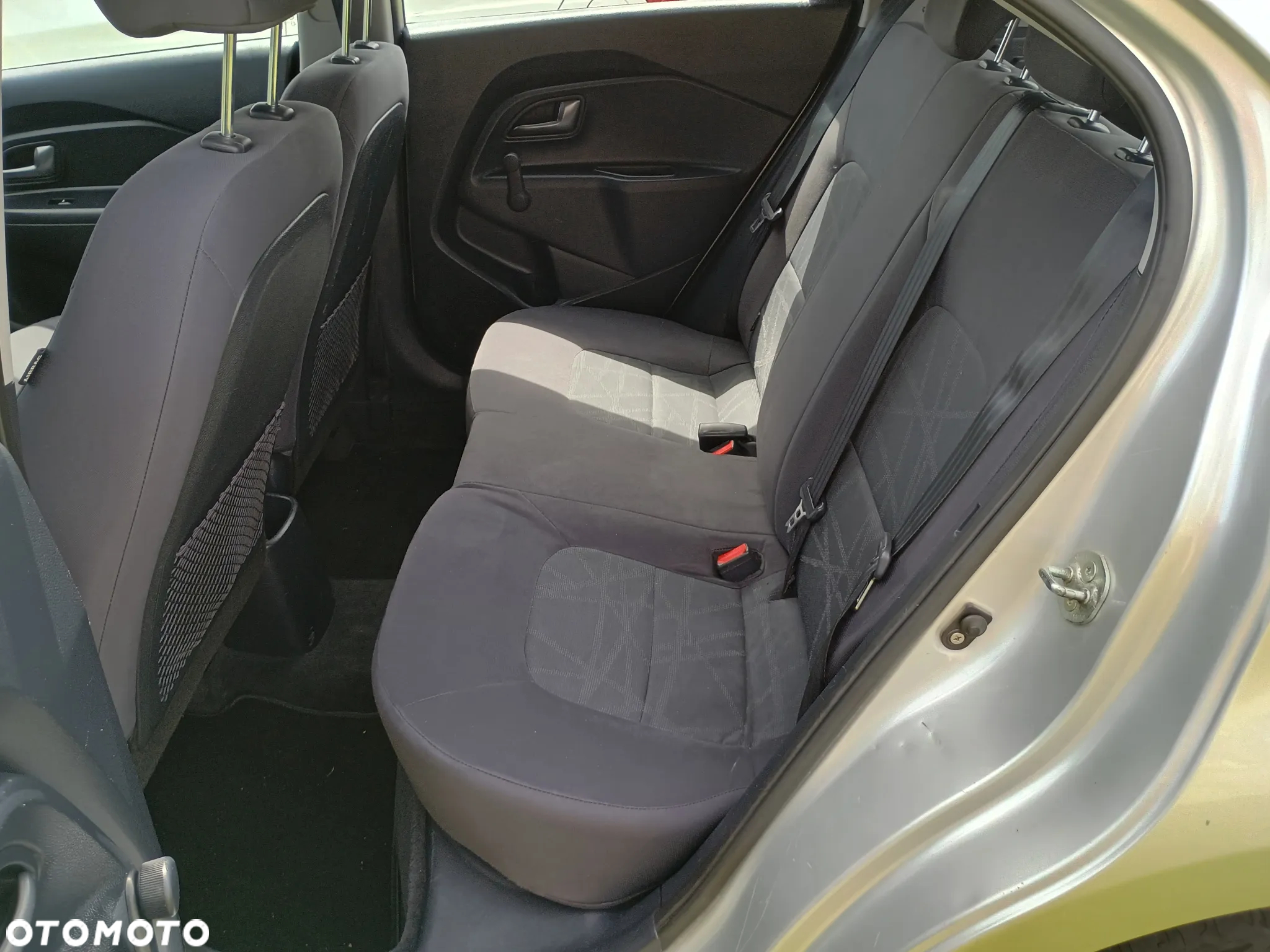 Kia Rio 1.4 Dream-Team Edition - 25