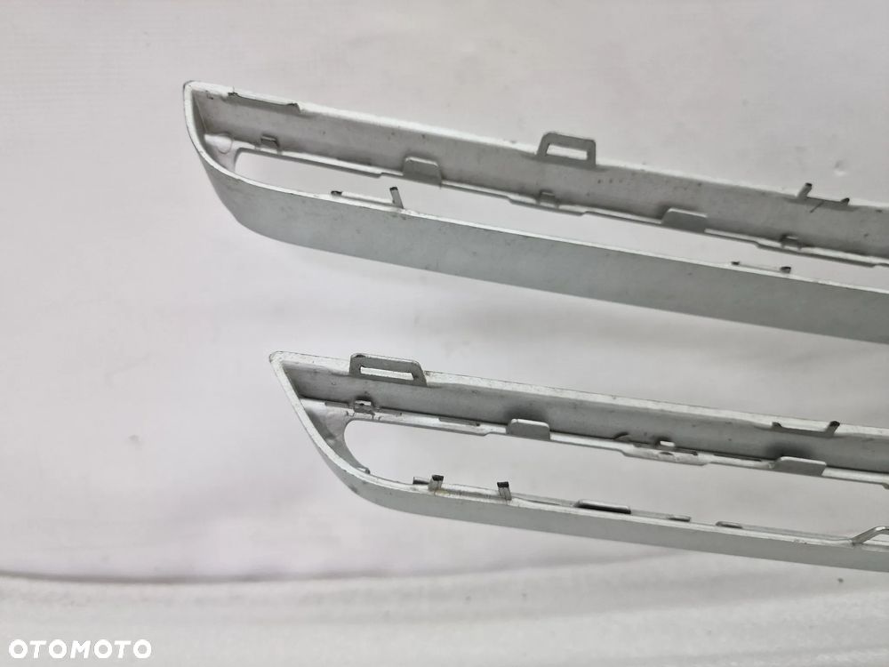 MERCEDES GLE W166 RAMKA / LISTWA ATRAPY / GRILLA PRZEDNIEGO PRZÓD , NR A1668880323 / A1668880423 , NR AUKCJI GL538 - 7