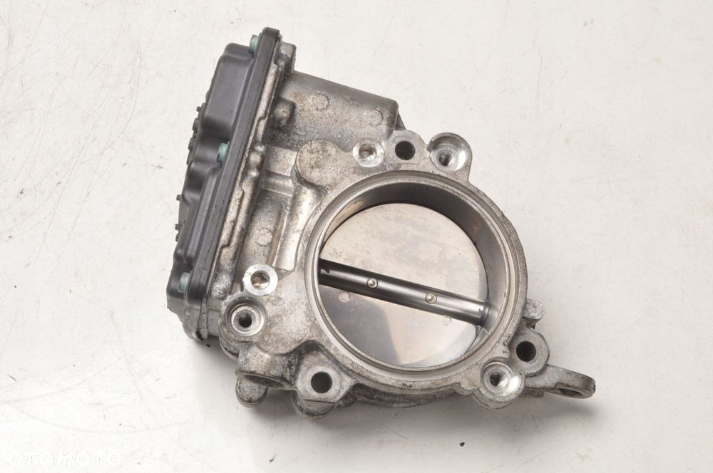 BMW F22 F87 M240i 3.0 PRZEPUSTNICA 8623324 21R - 6