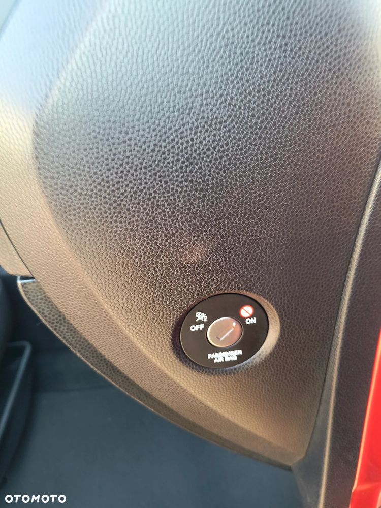 Kia Picanto 1.0 L - 16