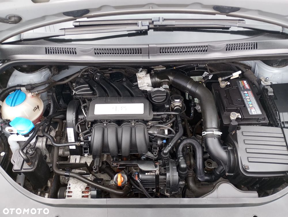 Volkswagen Golf Plus - 22
