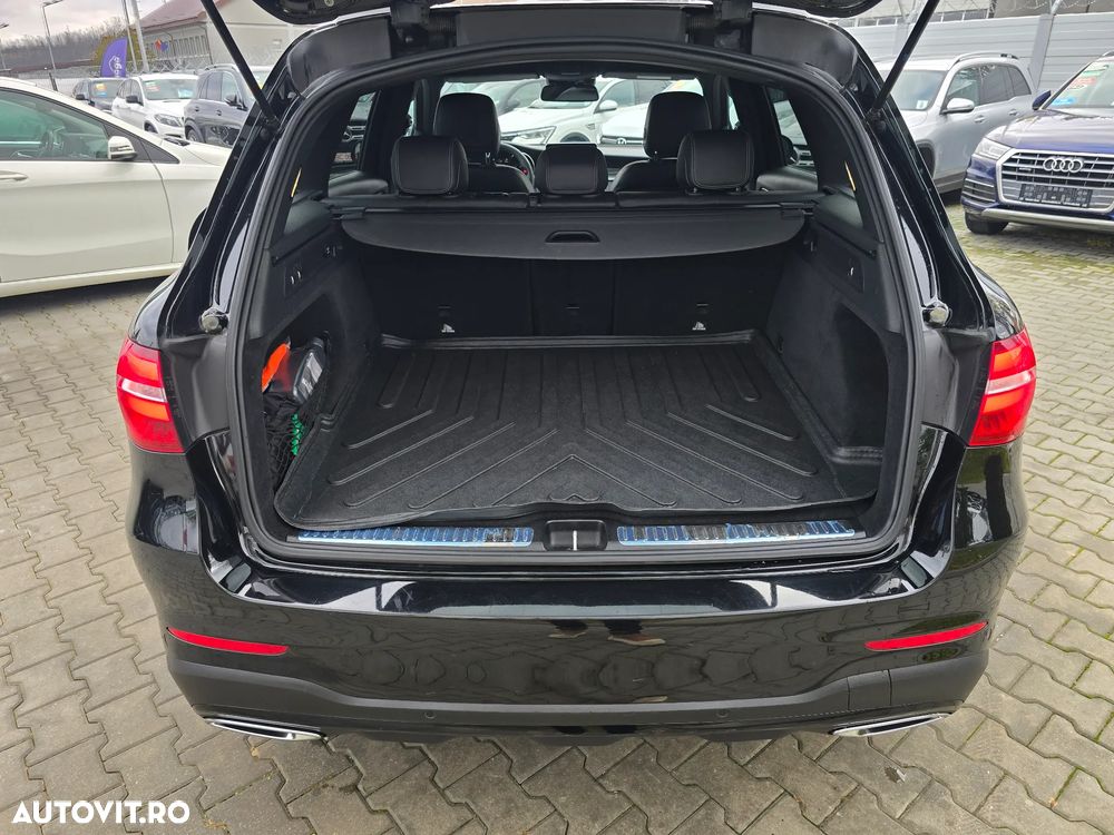 Mercedes-Benz GLC 250 d 4Matic 9G-TRONIC AMG Line - 11