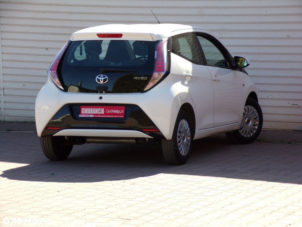 Toyota Aygo - 12