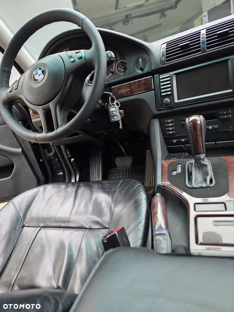 BMW Seria 5 - 15