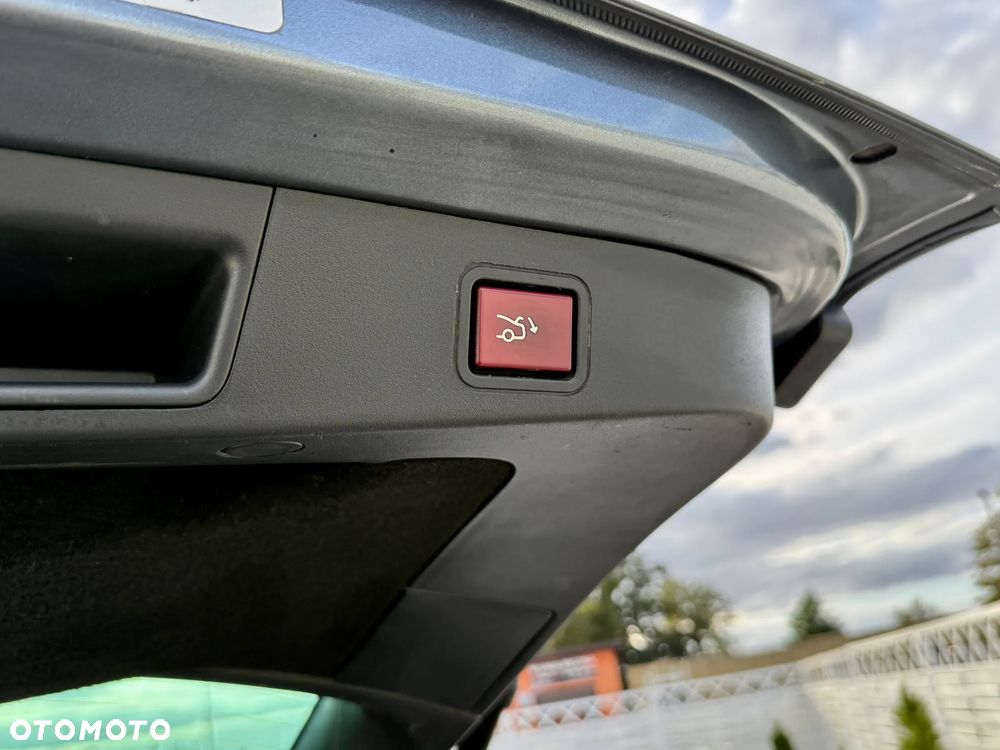 Citroën C5 Tourer HDi 165 FAP Exclusive - 35