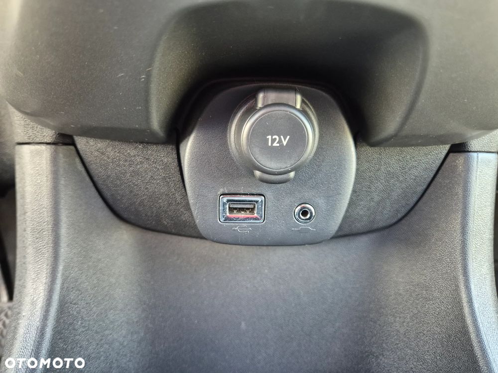 Toyota Aygo x-play Edition-S - 33
