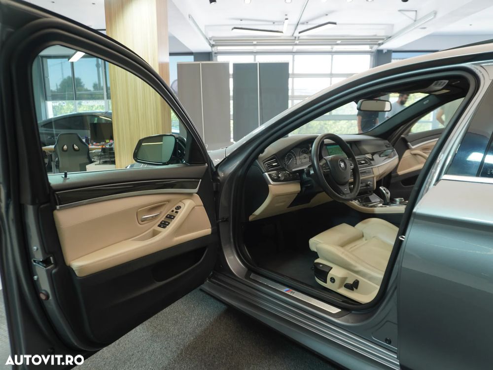 BMW Seria 5 520d Sport-Aut. - 16