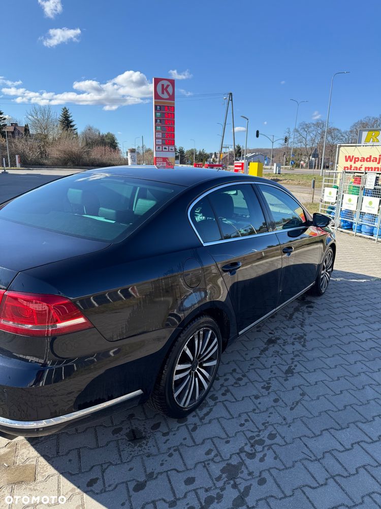 Volkswagen Passat 2.0 TDI Highline DSG - 5