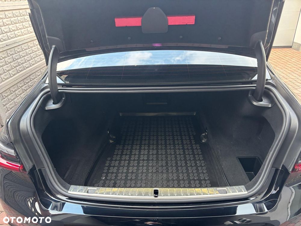 BMW Seria 7 730d xDrive - 11