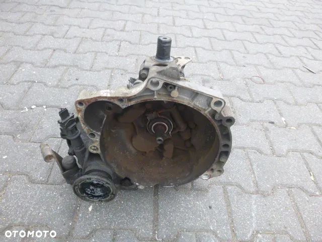 MANUALNA SKRZYNIA BIEGÓW VOLKSWAGEN POLO 6N CWU 94-99 - 4