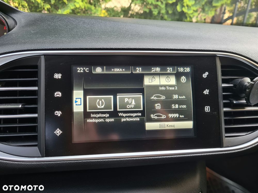 Peugeot 308 2.0 Blue HDi Allure S&S - 8