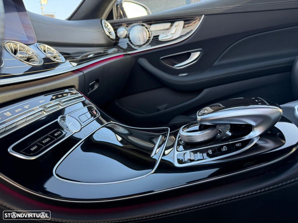 Mercedes-Benz E 220 d 4Matic 9G-TRONIC AMG Line - 13