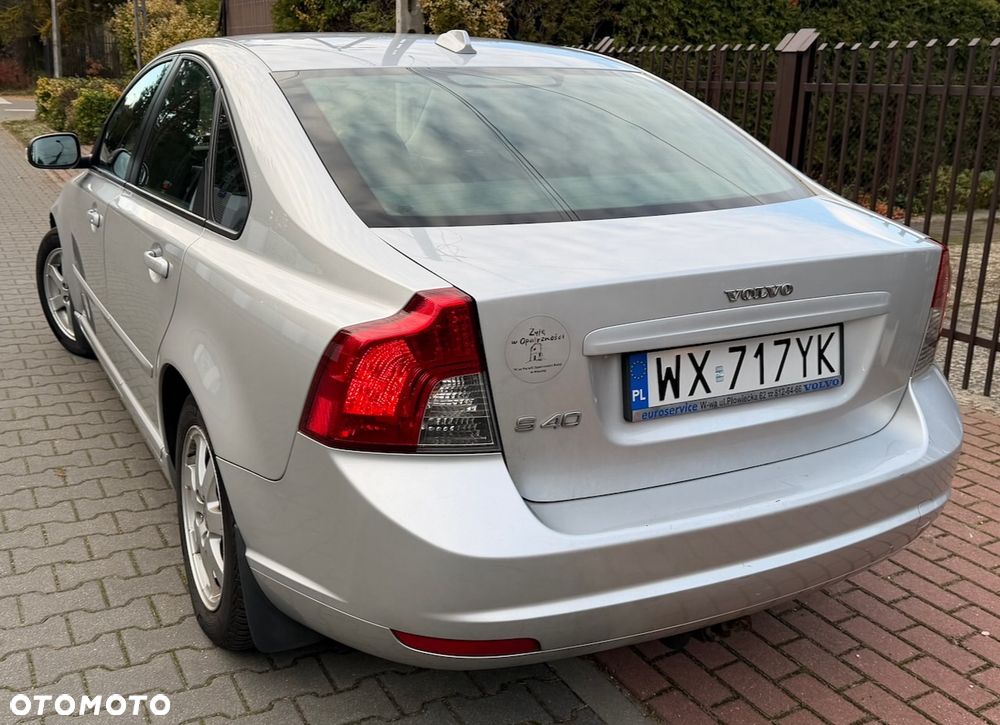 Volvo S40 2.0D Momentum - 3