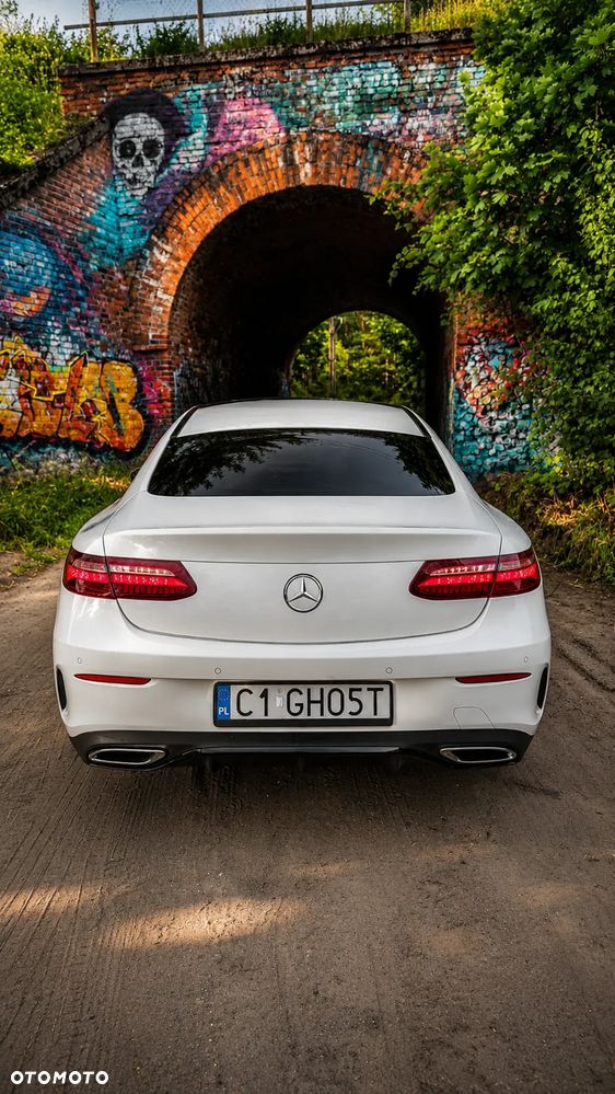 Mercedes-Benz Klasa E 220 d 9G-TRONIC - 2