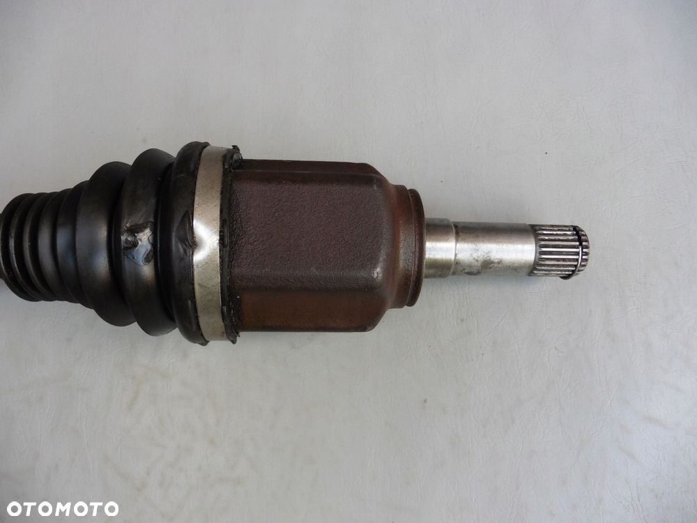 Półoś lewy przód Fiat Panda III 0,9 TWIN AIR 4x4 - 2