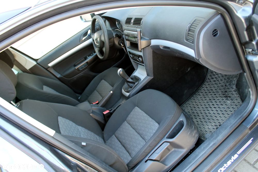 Skoda Octavia 1.9 TDI DPF Ambiente 4x4 - 10