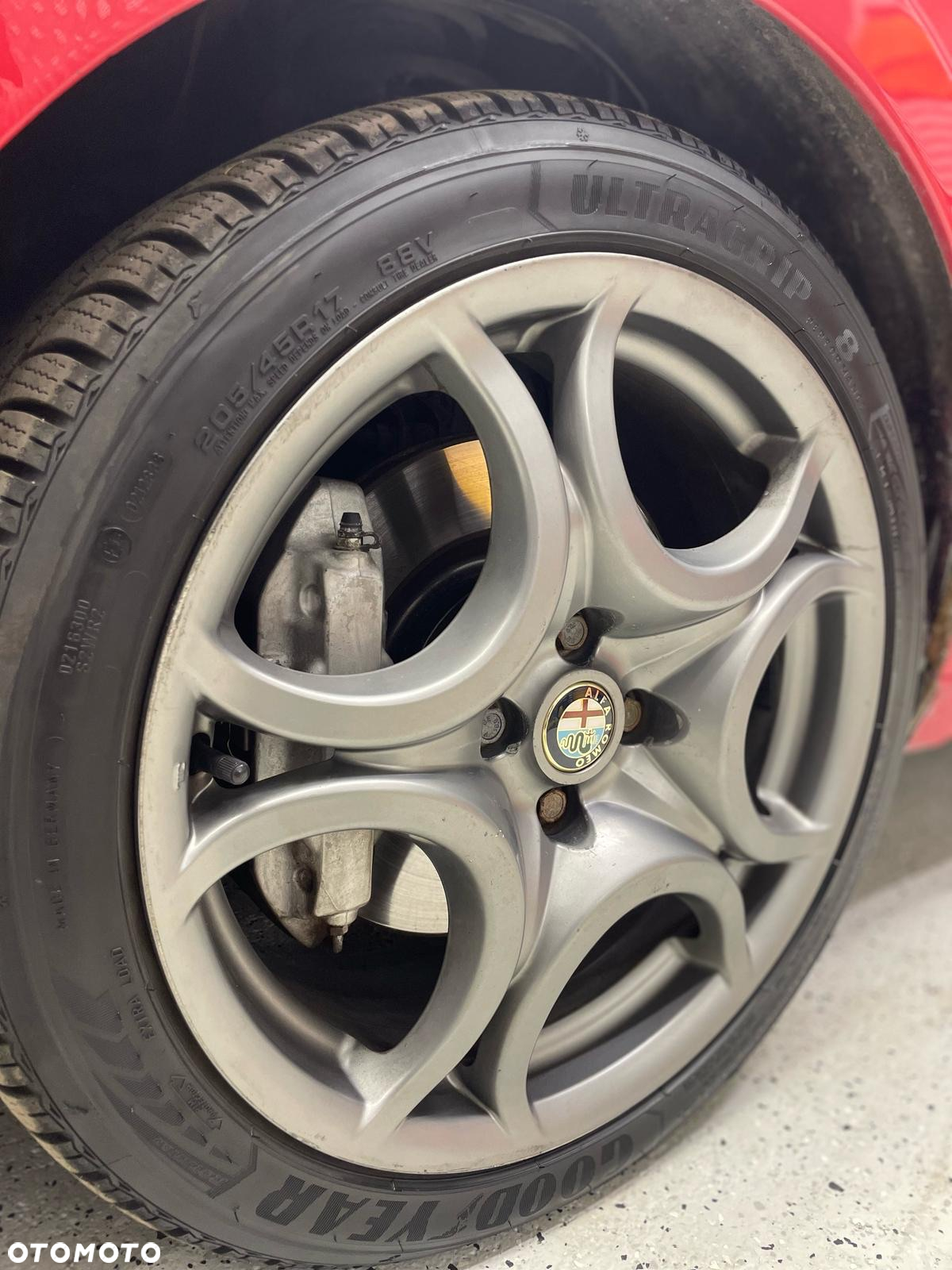 Alfa Romeo Mito - 10