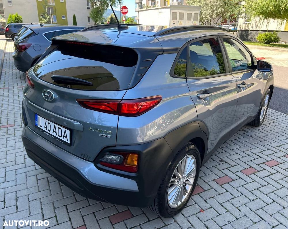 Hyundai KONA - 8