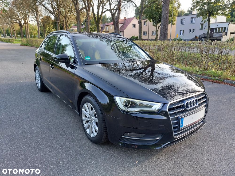 Audi A3 Sportback 1.6 TDI ultra Attraction - 9