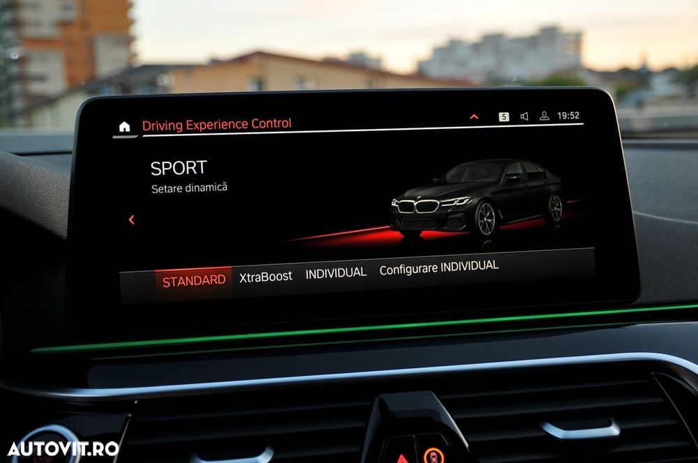 BMW Seria 5 520i AT MHEV - 21