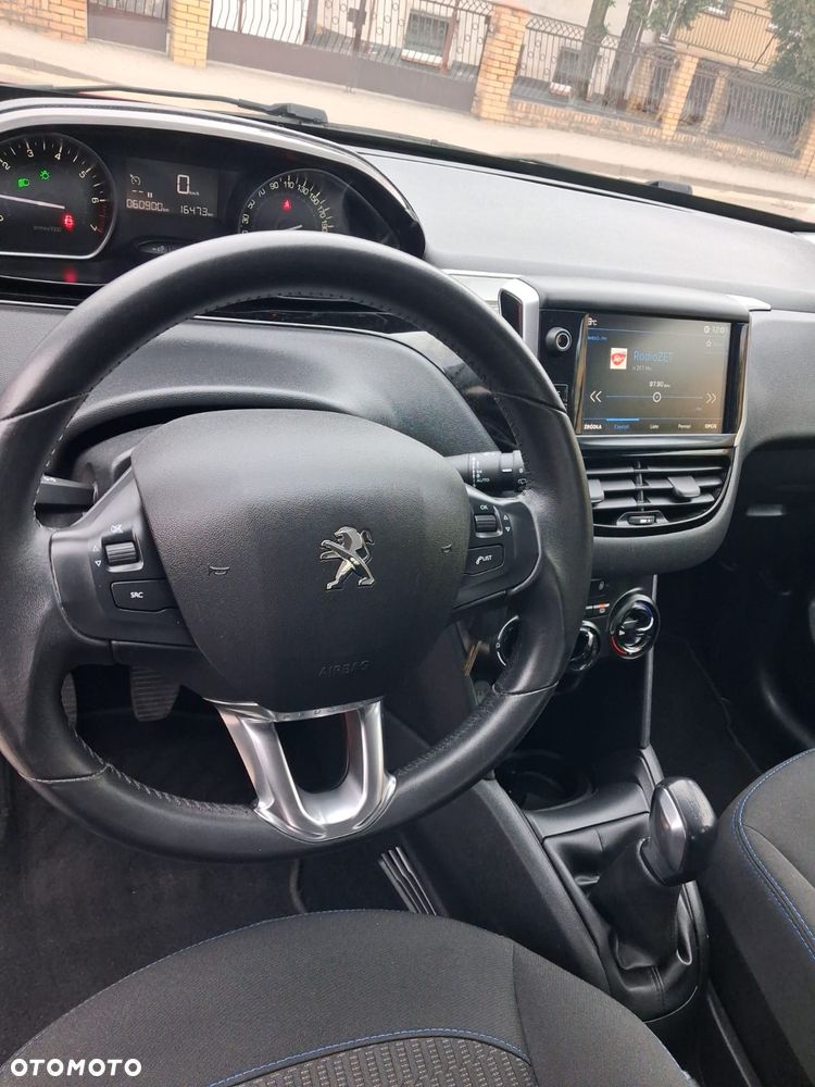 Peugeot 3008 PureTech 180 Stop & Start GPF EAT8 Crossway - 11