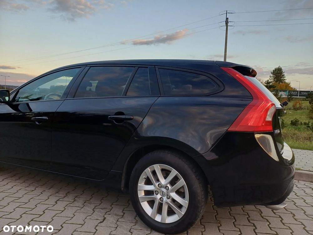 Volvo V60 D3 Kinetic - 3