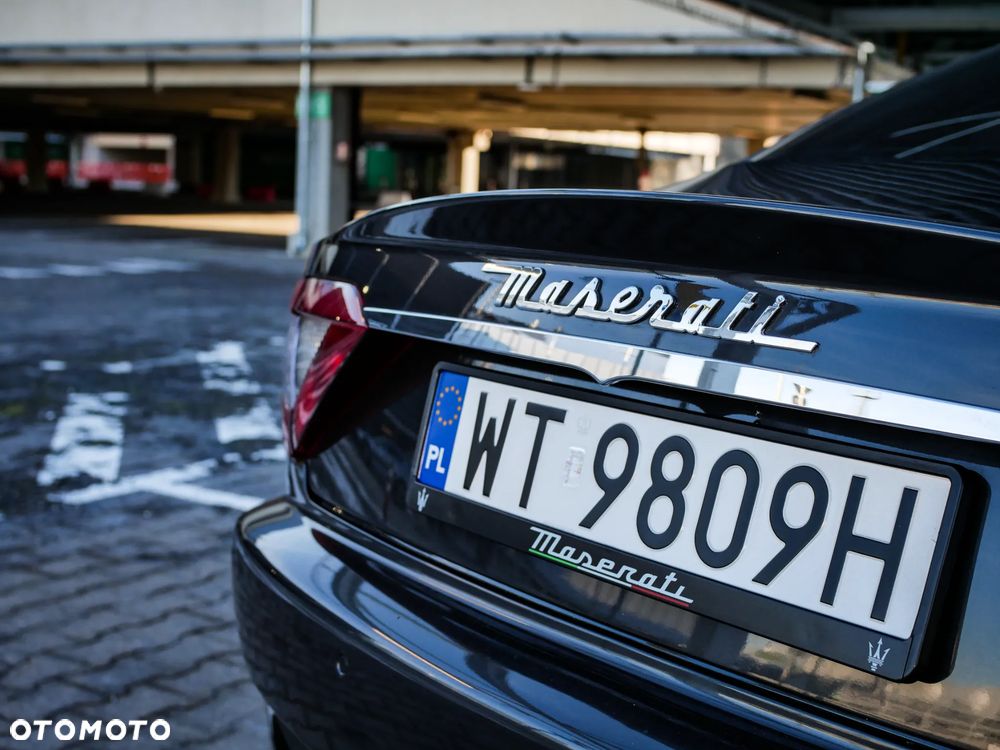 Maserati GranTurismo S Automat - 23