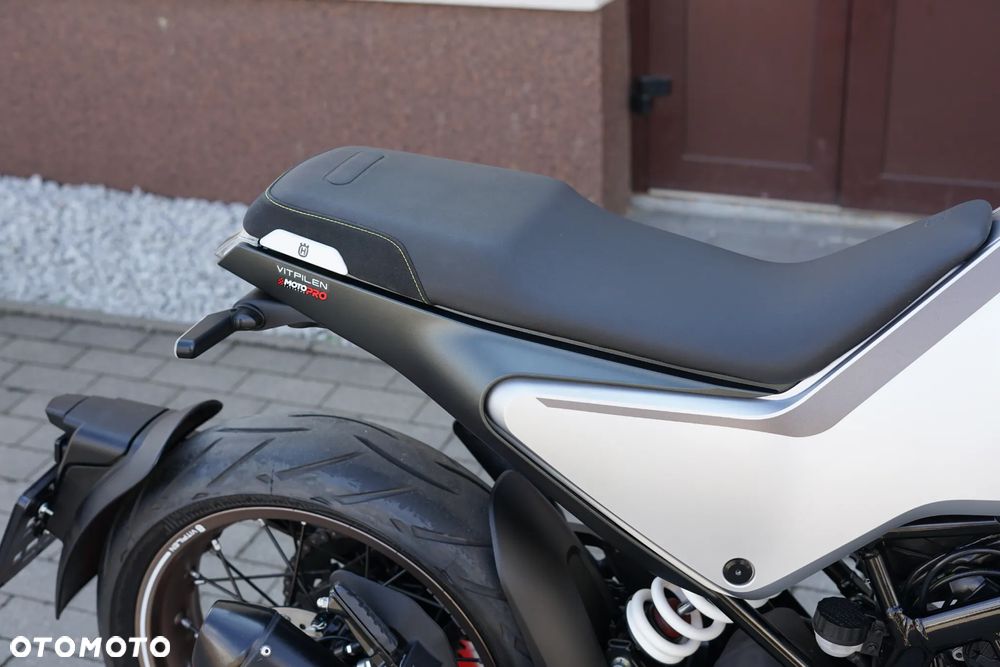 Husqvarna Vitpilen - 6