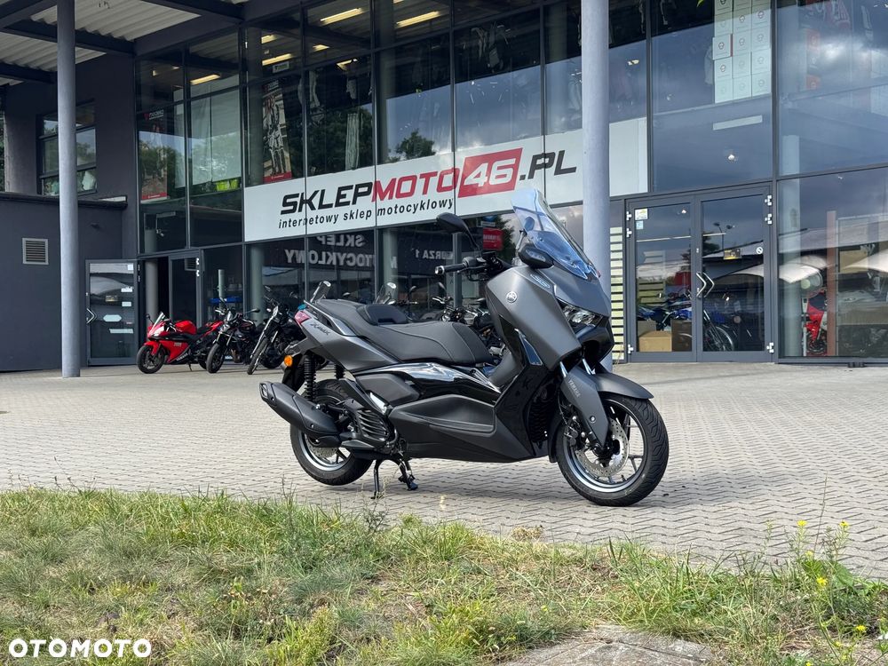 Yamaha X-max - 1