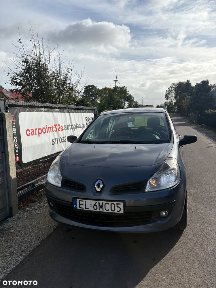 Renault Clio 1.2 16V Expression - 1