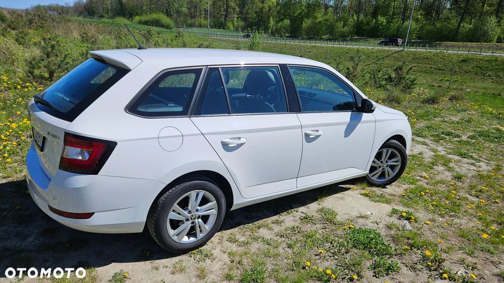 Skoda Fabia 1.0 TSI Ambition - 3