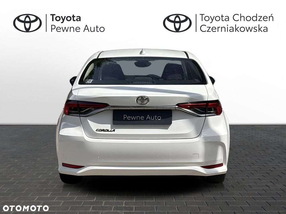 Toyota Corolla - 10