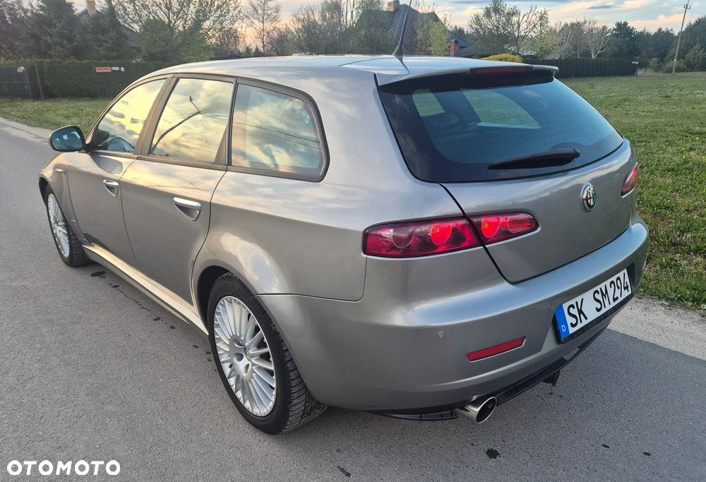 Alfa Romeo 159 2.0 JTDM 16V DPF Turismo - 4