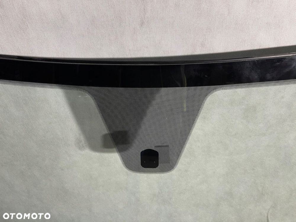szyba przednia dodge ram 1500 / 2500 /3500 pickup acoustic po 2019- - 2