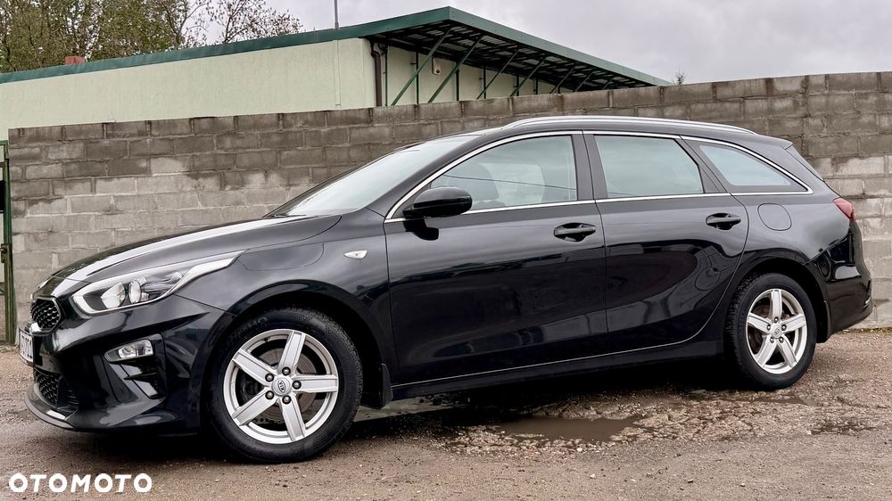 Kia Ceed 1.4 T-GDI DCT OPF Platinum Edition - 9