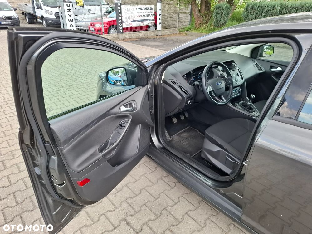 Ford Focus - 9