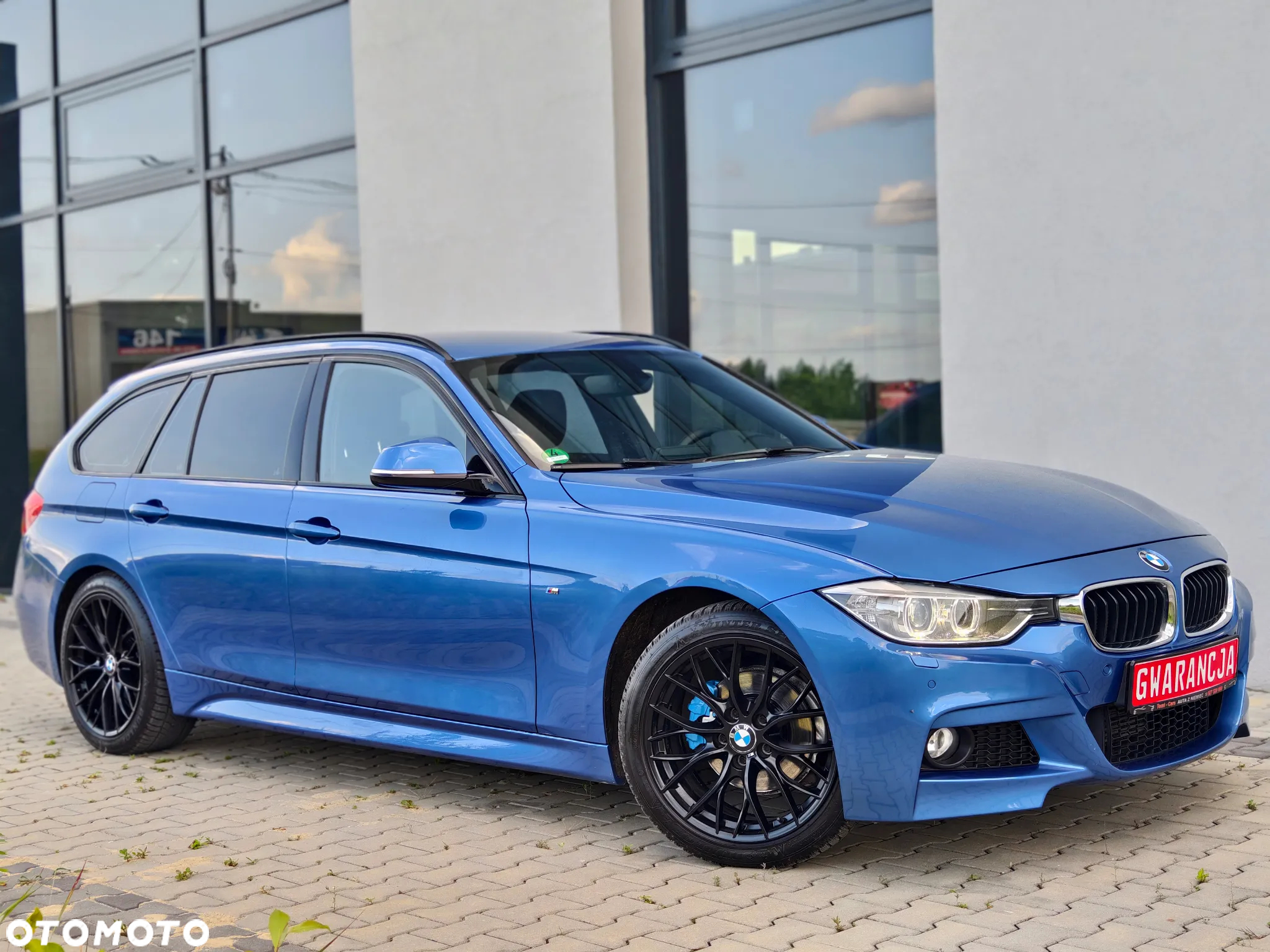 BMW Seria 3 318d Touring Blue Performance - 31