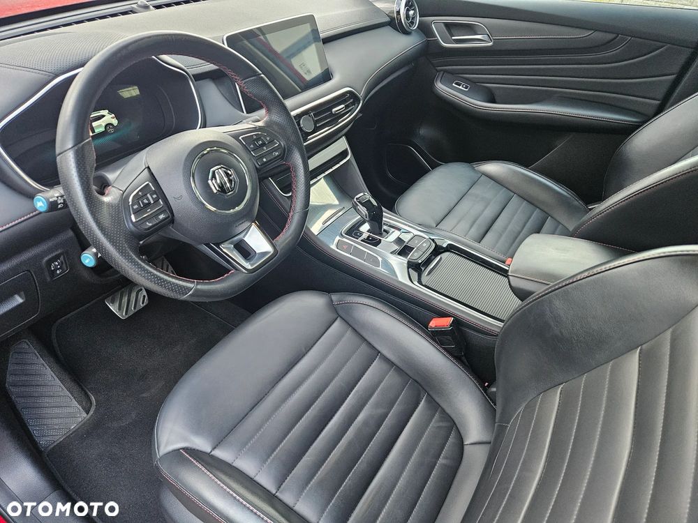 MG EHS 1.5T-GDI Luxury - 10