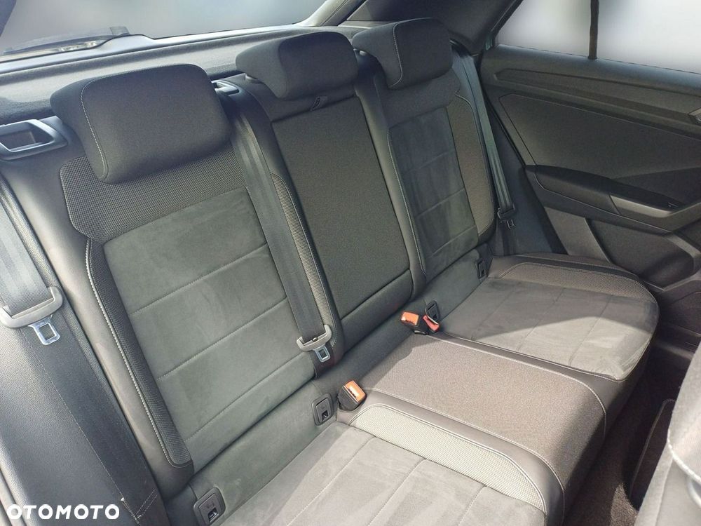 Volkswagen T-Roc 1.5 TSI R-Line DSG - 14