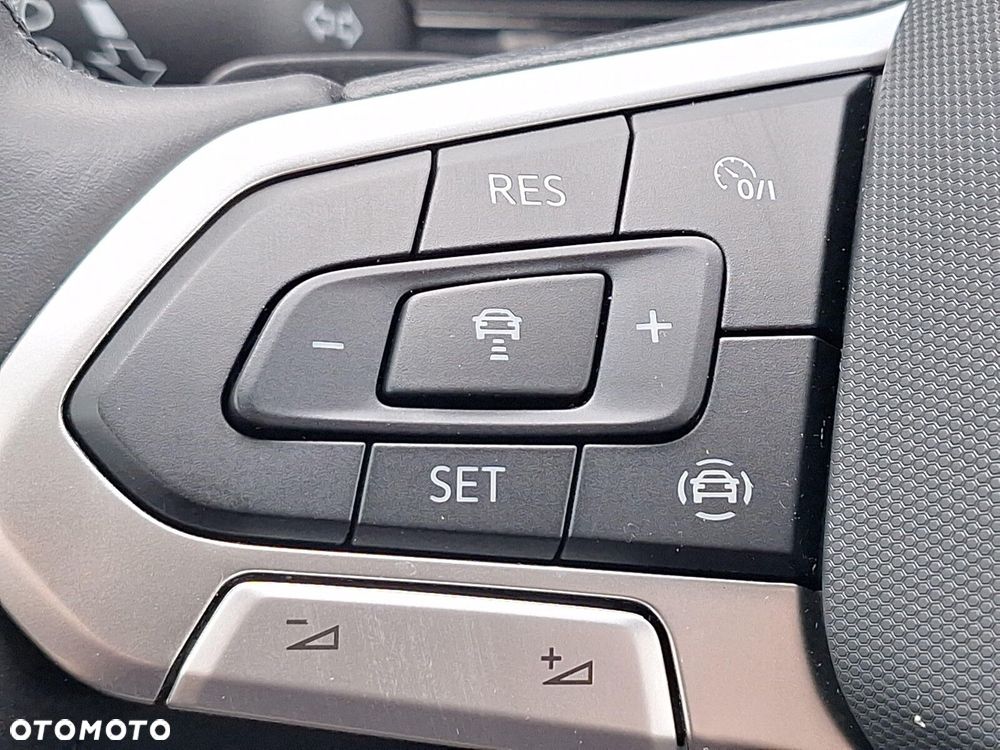 Volkswagen T-Cross 1.0 TSI Life DSG - 16