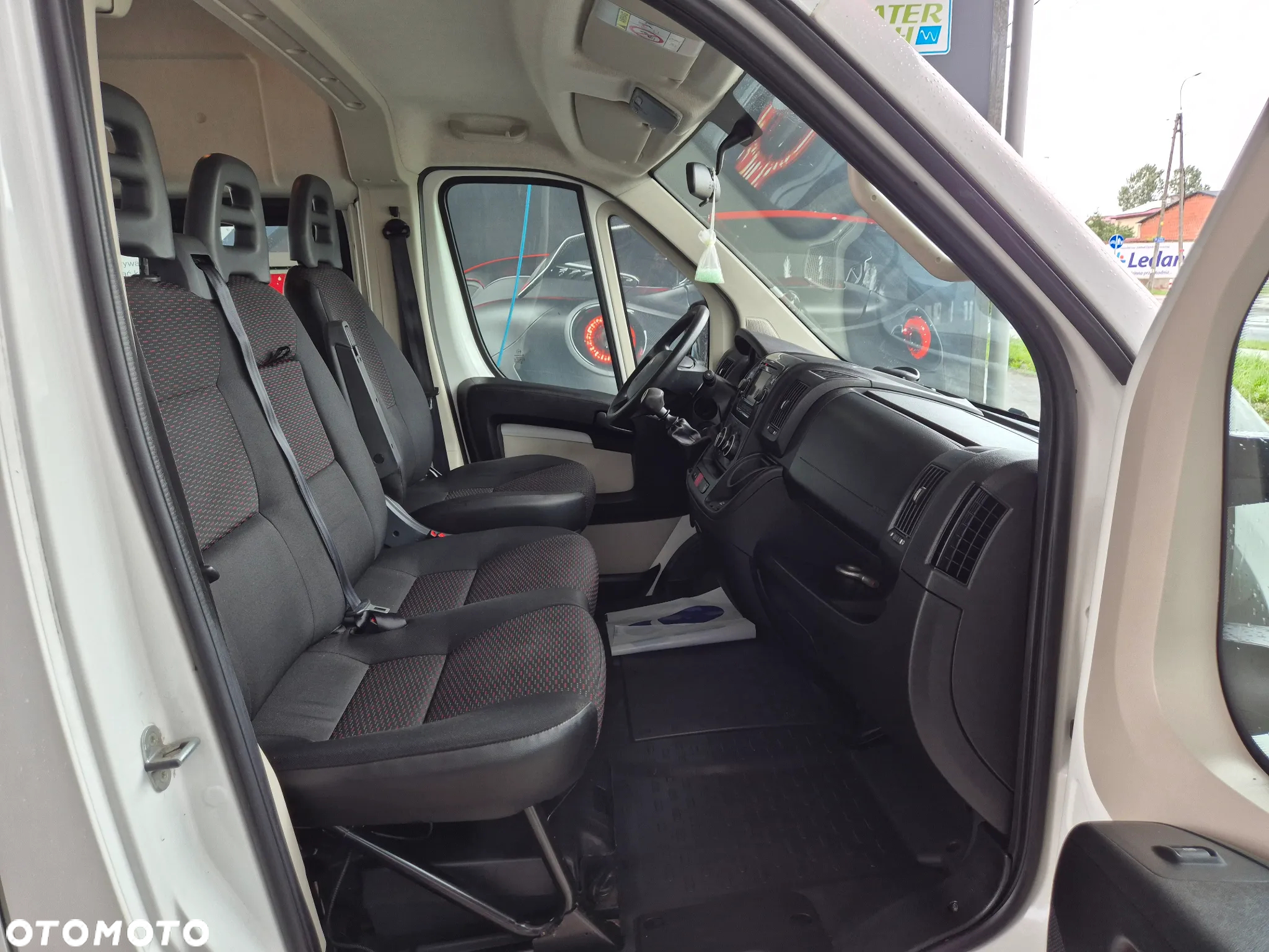 Peugeot Boxer 333 BlueHDi L2H2 - 22