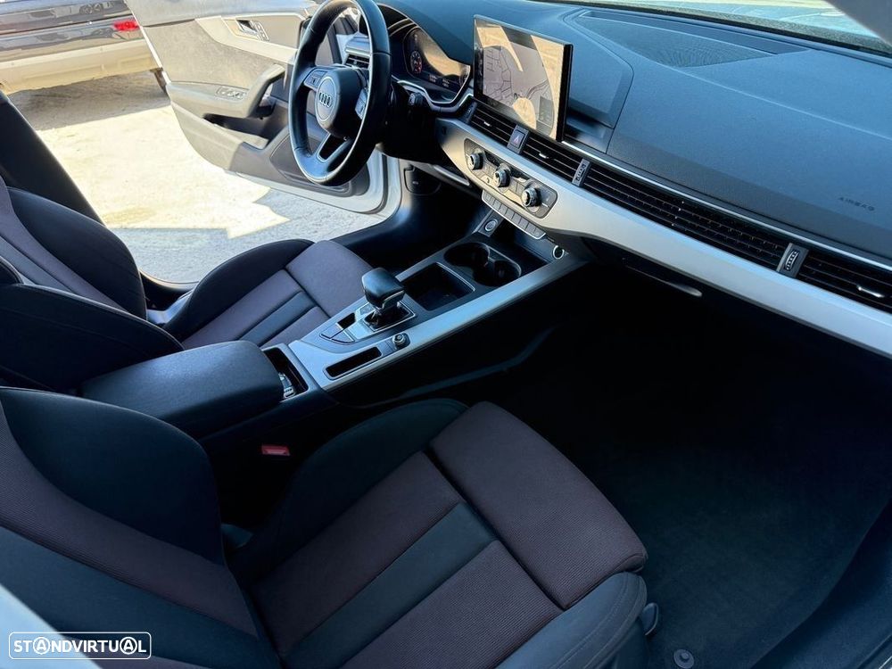 Audi A4 Avant 40 TDI S line S tronic - 8