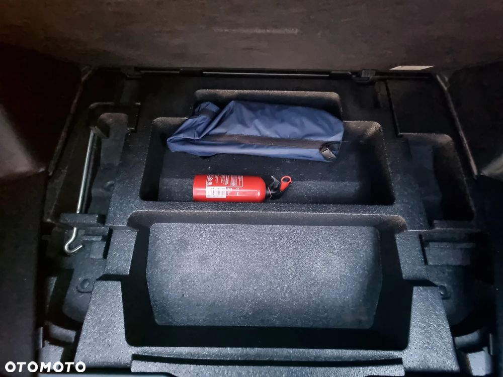 Subaru Forester 2.0 XT Platinum Lineartronic - 20