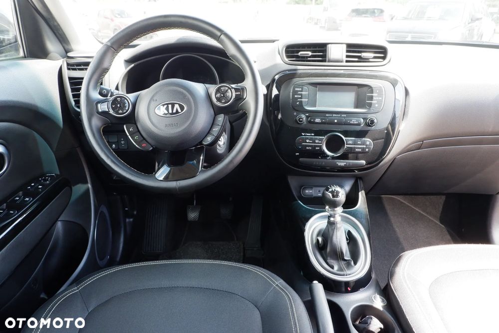 Kia Soul 1.6 GDI Dream-Team Edition - 16