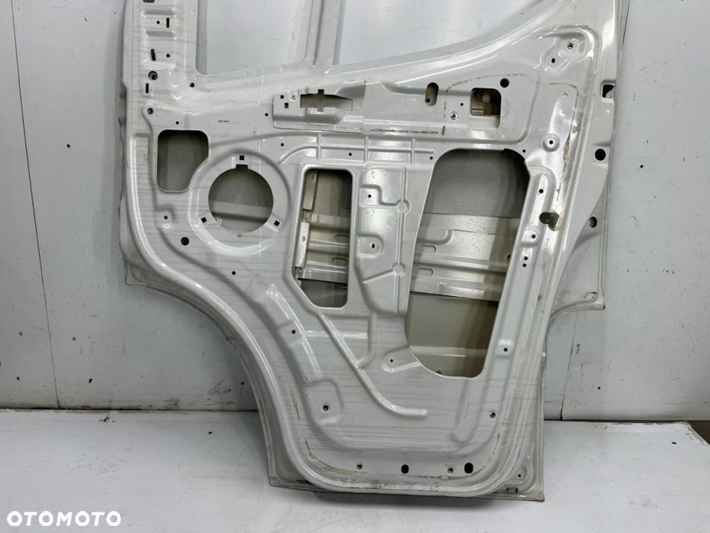 Drzwi Iveco Daily IV 4 14r.- prawy przód prawe przednie - 12