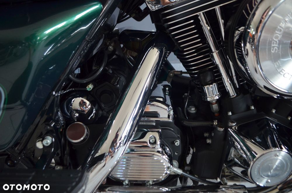 Harley-Davidson FLHT Electra Glide Standard - 14