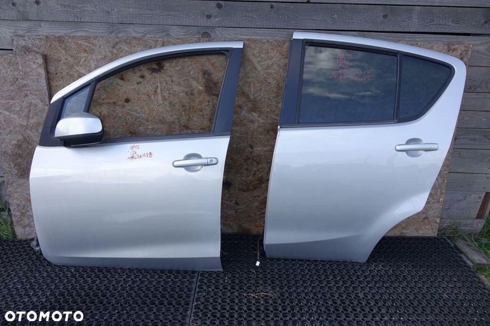 DRZWI LEWE PRZÓD TYŁ 2SZT OPEL AGILA B II MALOWANE 1213ZAA - 2