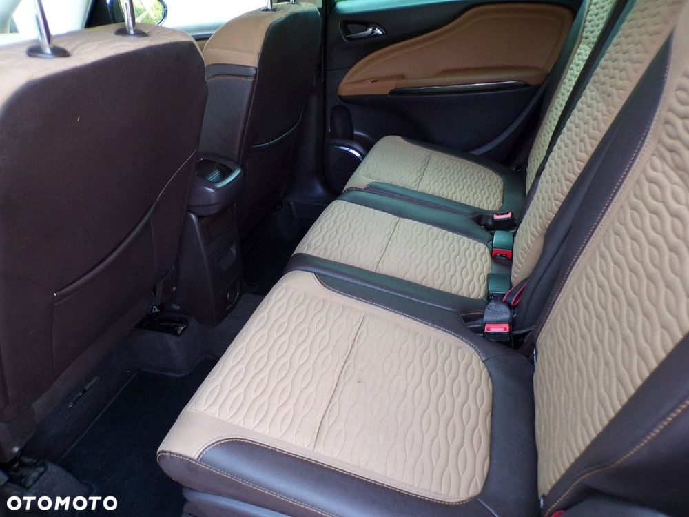 Opel Zafira - 27
