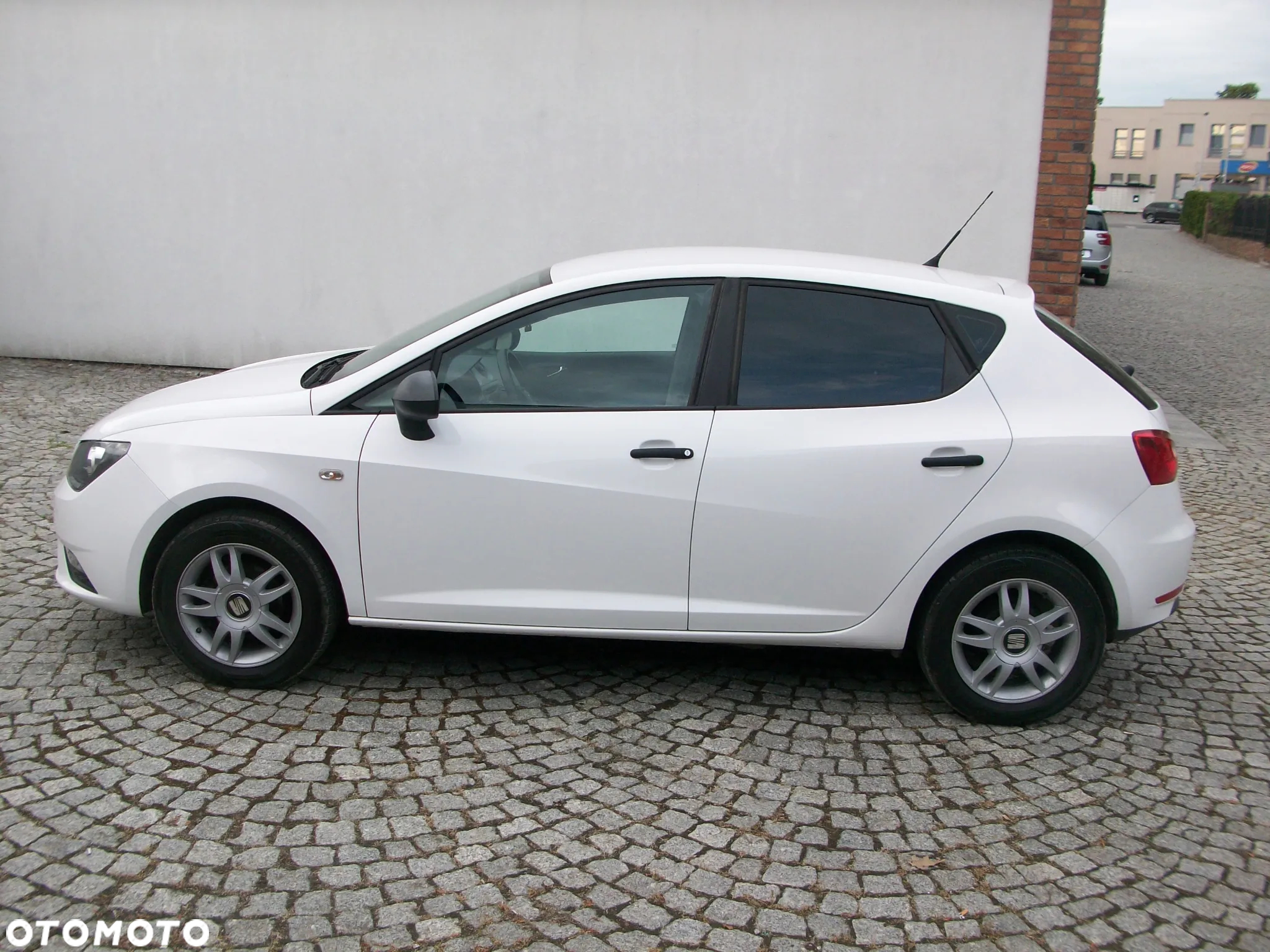 Seat Ibiza 1.4 16V Reference - 6