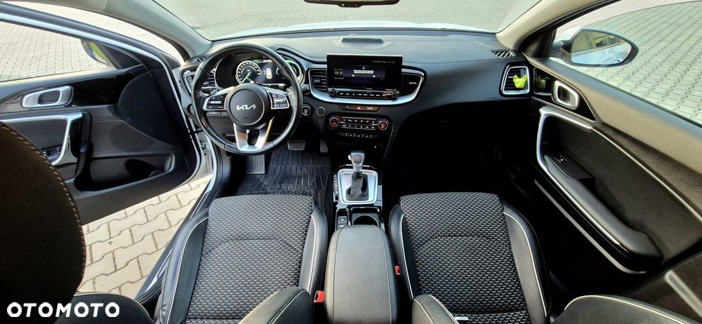 Kia XCeed - 6